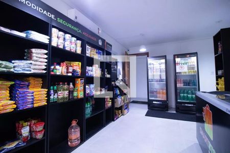 Studio para alugar com 34m², 1 quarto e 1 vaga Studio para alugar com 34m², 1 quarto e 1 vagaÁrea comum - Mercado