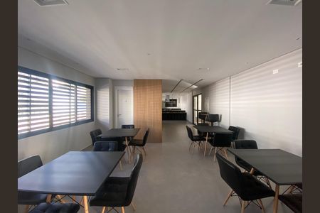 Apartamento para alugar com 30m², 1 quarto e sem vagaÁrea comum - Salão de festas