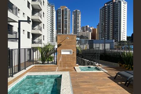 Apartamento para alugar com 30m², 1 quarto e sem vagaÁrea comum - Piscina