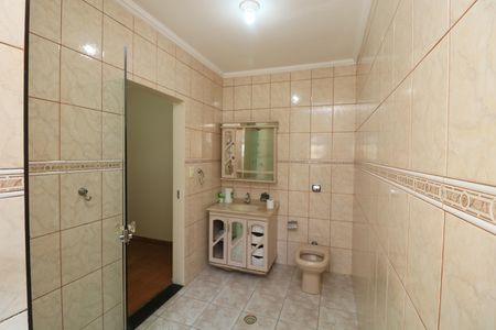 Casa para alugar com 125m², 3 quartos e 2 vagasBanheiro da Suíte