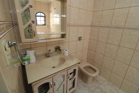 Casa para alugar com 125m², 3 quartos e 2 vagasBanheiro da Suíte