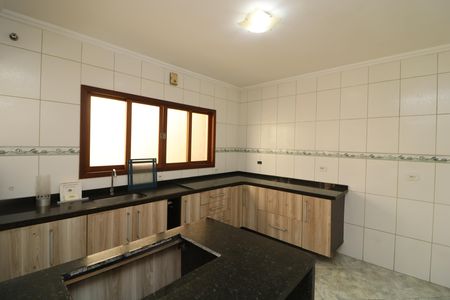 Casa para alugar com 125m², 3 quartos e 2 vagasCozinha