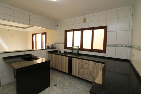 Casa para alugar com 125m², 3 quartos e 2 vagasCozinha