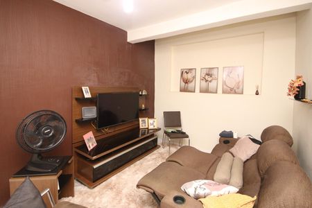 Sala  de casa à venda com 4 quartos, 125m² em Vila Medeiros, São Paulo