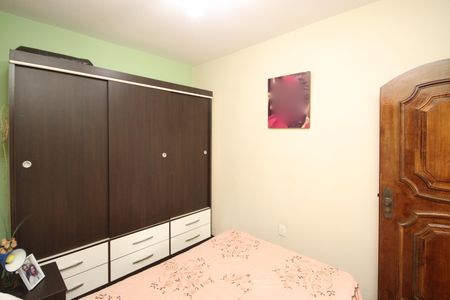 Casa à venda com 125m², 4 quartos e 2 vagasQuarto 3 casa 2