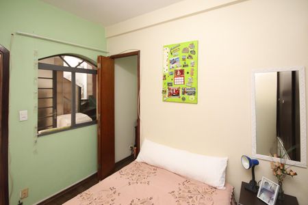 Casa à venda com 125m², 4 quartos e 2 vagasQuarto 3 casa 2