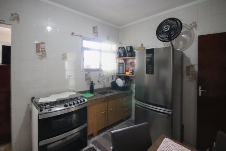 Casa à venda com 125m², 4 quartos e 2 vagasCozinha 