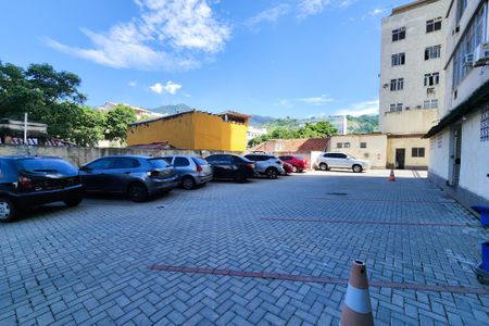 Apartamento à venda com 72m², 2 quartos e 1 vaga Apartamento à venda com 72m², 2 quartos e 1 vagaÁrea Comum