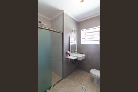 Casa para alugar com 154m², 3 quartos e 2 vagas Casa para alugar com 154m², 3 quartos e 2 vagasBanheiro Social