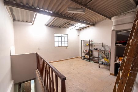 Casa para alugar com 154m², 3 quartos e 2 vagas Casa para alugar com 154m², 3 quartos e 2 vagasTerraço