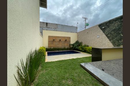 Casa de condomínio para alugar com 85m², 2 quartos e 2 vagasÁrea comum - Piscina