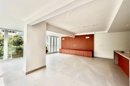 Sala  de apartamento para alugar com 3 quartos, 140m² em Ipanema, Rio de Janeiro