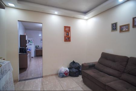 Sala de casa à venda com 3 quartos, 125m² em Feitoria Seller, São Leopoldo