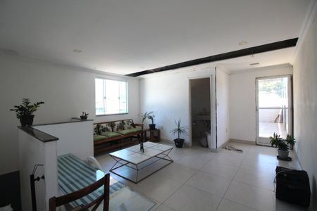 Casa para alugar com 100m², 3 quartos e sem vagaSala 2