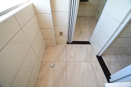 Apartamento para alugar com 89m², 2 quartos e 1 vagaÁrea de Serviço