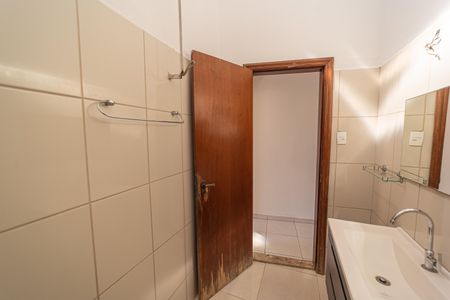 Casa para alugar com 180m², 2 quartos e 1 vagaBanheiro