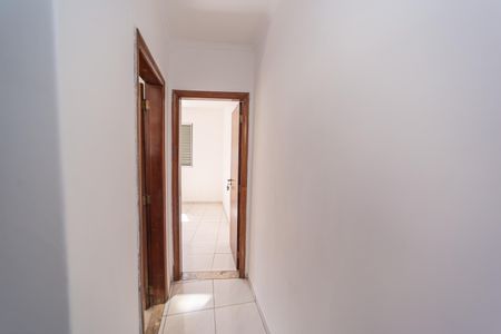 Casa para alugar com 180m², 2 quartos e 1 vagaCorredor