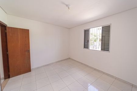 Casa para alugar com 180m², 2 quartos e 1 vagaQuarto 2