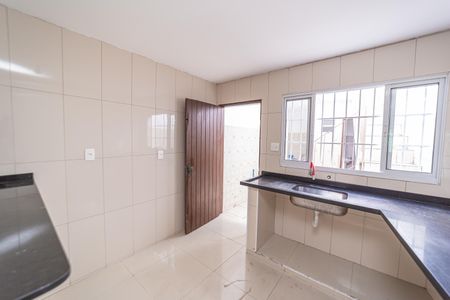 Casa para alugar com 180m², 2 quartos e 1 vagaCozinha