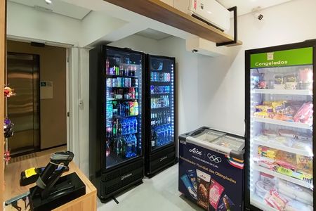 Studio para alugar com 27m², 1 quarto e sem vaga Studio para alugar com 27m², 1 quarto e sem vagaÁrea comum - Mercadinho