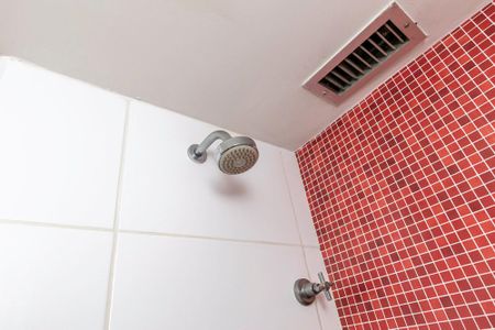 Apartamento à venda com 65m², 2 quartos e 1 vaga Apartamento à venda com 65m², 2 quartos e 1 vagaBanheiro Social