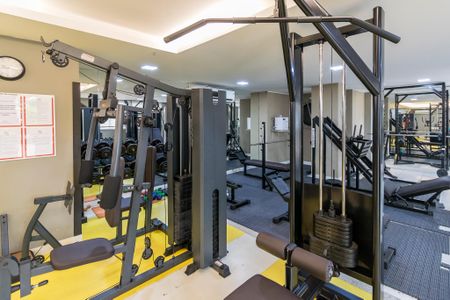 Apartamento à venda com 65m², 2 quartos e 1 vaga Apartamento à venda com 65m², 2 quartos e 1 vagaÁrea comum - Academia