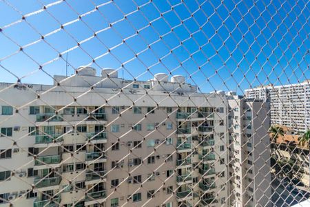 Apartamento à venda com 65m², 2 quartos e 1 vaga Apartamento à venda com 65m², 2 quartos e 1 vagaVista da Varanda da Sala