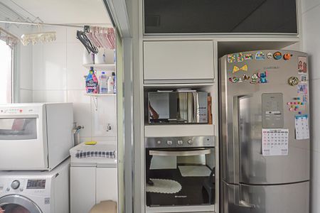 Apartamento para alugar com 69m², 3 quartos e 1 vaga Apartamento para alugar com 69m², 3 quartos e 1 vagaCozinha e Área de Serviço