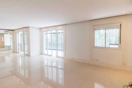 Apartamento para alugar com 202m², 3 quartos e 3 vagas Apartamento para alugar com 202m², 3 quartos e 3 vagasSala