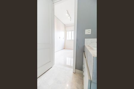 Apartamento para alugar com 202m², 3 quartos e 3 vagas Apartamento para alugar com 202m², 3 quartos e 3 vagasBanheiro da Suíte