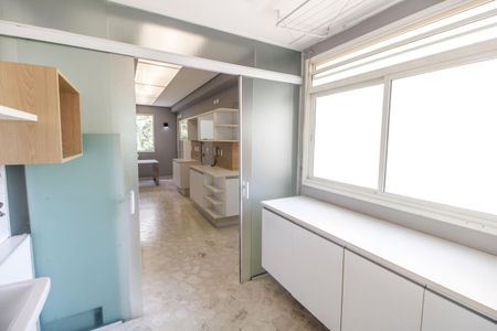 Apartamento para alugar com 202m², 3 quartos e 3 vagas Apartamento para alugar com 202m², 3 quartos e 3 vagasÁrea de Serviço