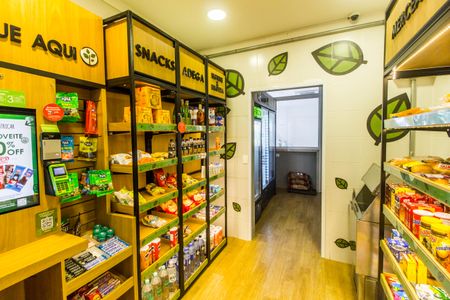 Apartamento para alugar com 202m², 3 quartos e 3 vagas Apartamento para alugar com 202m², 3 quartos e 3 vagasMercado