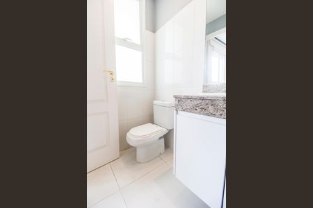 Apartamento para alugar com 202m², 3 quartos e 3 vagas Apartamento para alugar com 202m², 3 quartos e 3 vagasBanheiro da Suíte