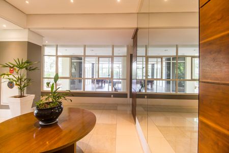 Apartamento para alugar com 202m², 3 quartos e 3 vagas Apartamento para alugar com 202m², 3 quartos e 3 vagasHall de entrada