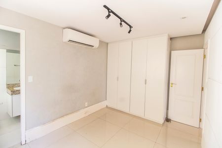 Apartamento para alugar com 202m², 3 quartos e 3 vagas Apartamento para alugar com 202m², 3 quartos e 3 vagasSuíte 3