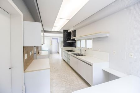 Apartamento para alugar com 202m², 3 quartos e 3 vagas Apartamento para alugar com 202m², 3 quartos e 3 vagasCozinha