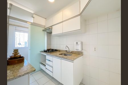 Apartamento à venda com 52m², 2 quartos e 1 vaga Apartamento à venda com 52m², 2 quartos e 1 vagaCozinha e Área de Serviço