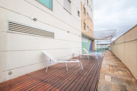 Apartamento à venda com 52m², 2 quartos e 1 vaga Apartamento à venda com 52m², 2 quartos e 1 vagaÁrea comum - Piscina