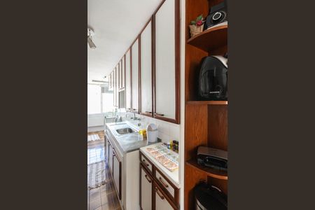 Apartamento para alugar com 82m², 2 quartos e 1 vagaCozinha