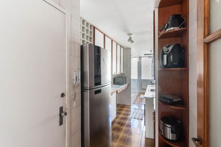 Apartamento para alugar com 82m², 2 quartos e 1 vagaCozinha
