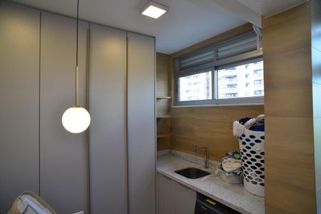 Apartamento à venda com 89m², 2 quartos e 1 vaga Apartamento à venda com 89m², 2 quartos e 1 vagaÁrea de Serviço