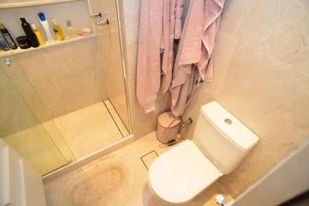 Apartamento à venda com 89m², 2 quartos e 1 vaga Apartamento à venda com 89m², 2 quartos e 1 vagaBanheiro Suíte