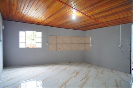 Casa para alugar com 50m², 3 quartos e 1 vagaSala/Cozinha