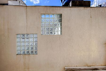 Casa à venda com 180m², 3 quartos e 2 vagas Casa à venda com 180m², 3 quartos e 2 vagasVista do Quarto 2