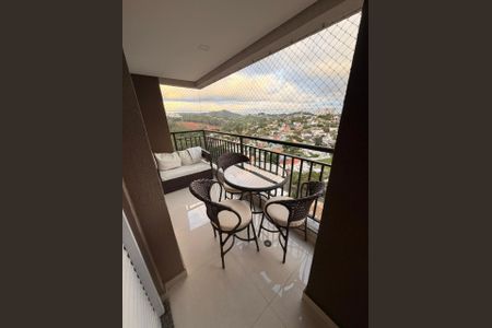 Apartamento para alugar com 68m², 2 quartos e 2 vagas Apartamento para alugar com 68m², 2 quartos e 2 vagasVaranda