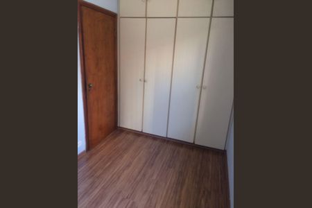 Casa à venda com 187m², 3 quartos e 2 vagasQuarto