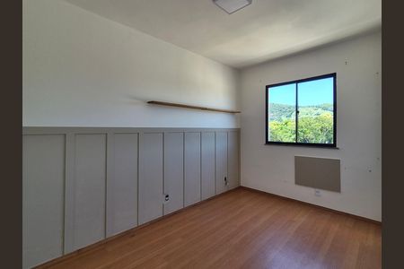 Apartamento à venda com 2 quartos, 45m² em Vargem Grande, Rio de Janeiro
