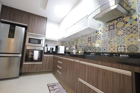 Apartamento à venda com 75m², 2 quartos e 1 vaga Apartamento à venda com 75m², 2 quartos e 1 vagaCozinha