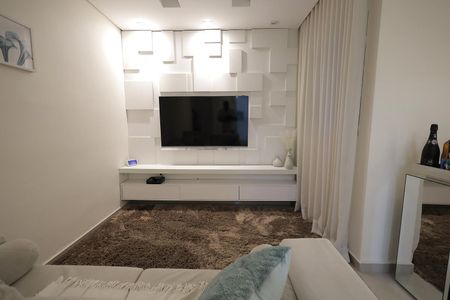 Apartamento à venda com 75m², 2 quartos e 1 vaga Apartamento à venda com 75m², 2 quartos e 1 vagaSala