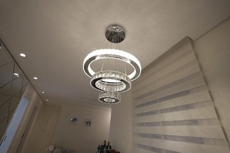 Apartamento à venda com 75m², 2 quartos e 1 vaga Apartamento à venda com 75m², 2 quartos e 1 vagaSala